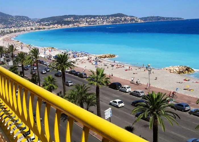 Beachfront Apartment Promenade Des Anglais