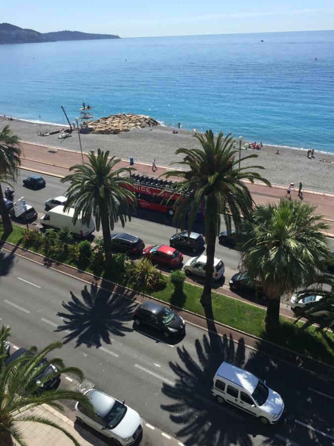 Beachfront Promenade Des Lejlighed